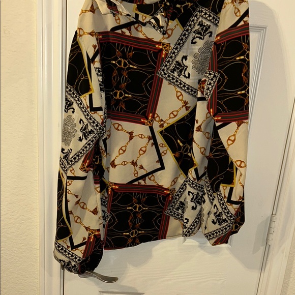 Tops - Chic Black and Gold Patterned Blouse